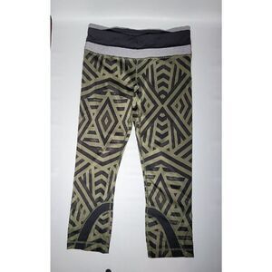 Lululemon Crop Pants Size 6